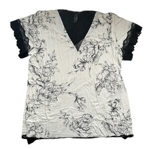 Soma White T Shirt with Irises and Floral Lace Accents Large